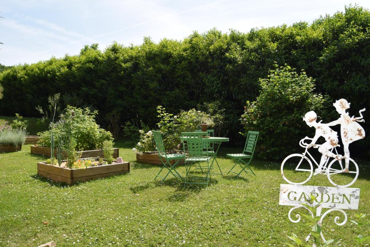 La Rocheliere Bed & Breakfast Bresse-sur-Grosne Eksteriør bilde
